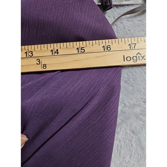 White by Vera Wang Formal Gown Sz. 6 Amethyst Ruffles Lining Floor Length Bridal - Picture 5 of 16